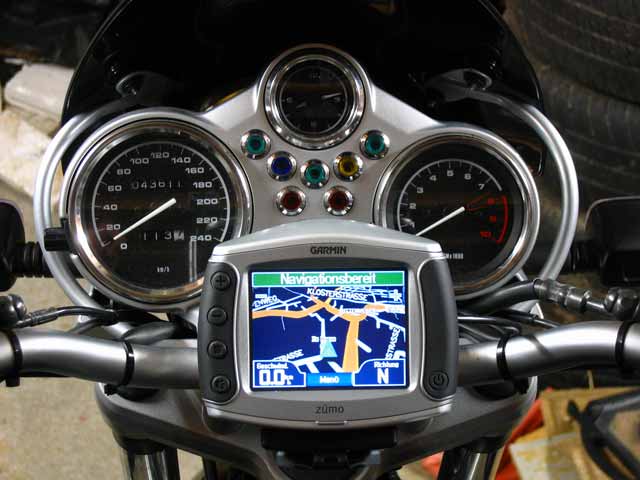Datei:Zumo r1150r 02.jpg