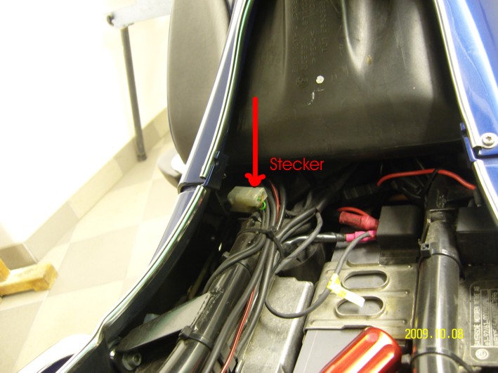 Datei:Sitzheizungsstecker1.jpg