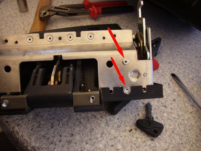 Datei:VerriegelungR1150R-9.jpg