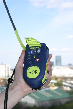 Datei:Gps notsender.jpg