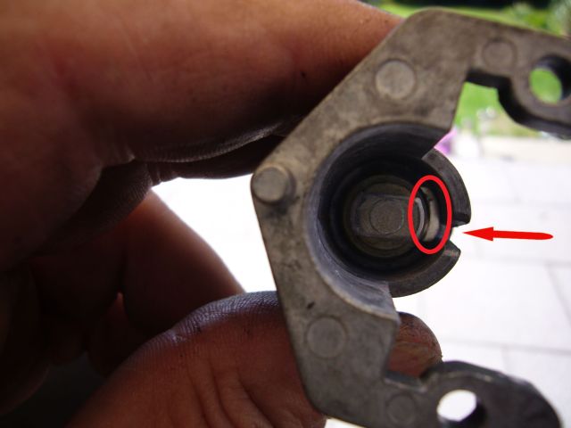 Datei:VerriegelungR1150R-10.jpg