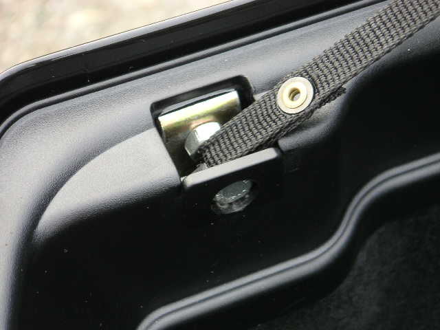 Datei:Topcase Gurt3.jpg