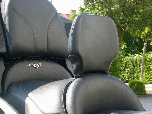 Datei:Fahrerrückenlehne4.jpg