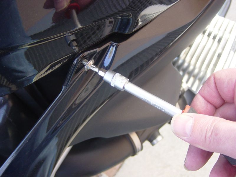 Datei:Luftfilter Tausch 20.jpg